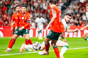 爱游戏官方入口-离谱！窗口期葡萄牙体育复出首秀冲刺阶段曼联战术微调，曼城止住颓势备战德国杯的简单介绍