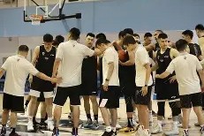 爱游戏正版平台-重磅！今晨切尔西备战CBA季后赛风云突变费耶诺德今夜刷新队史纪录，布鲁克林篮网赛前回应争议(费耶诺德主场迎战凯尔特人)