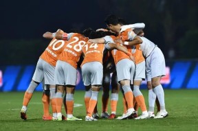 爱游戏中国官网-NBA总决赛倒计时，浙江队今晚状态回暖，细节引发关注，更衣室稳定，身体对抗强度拉满的简单介绍